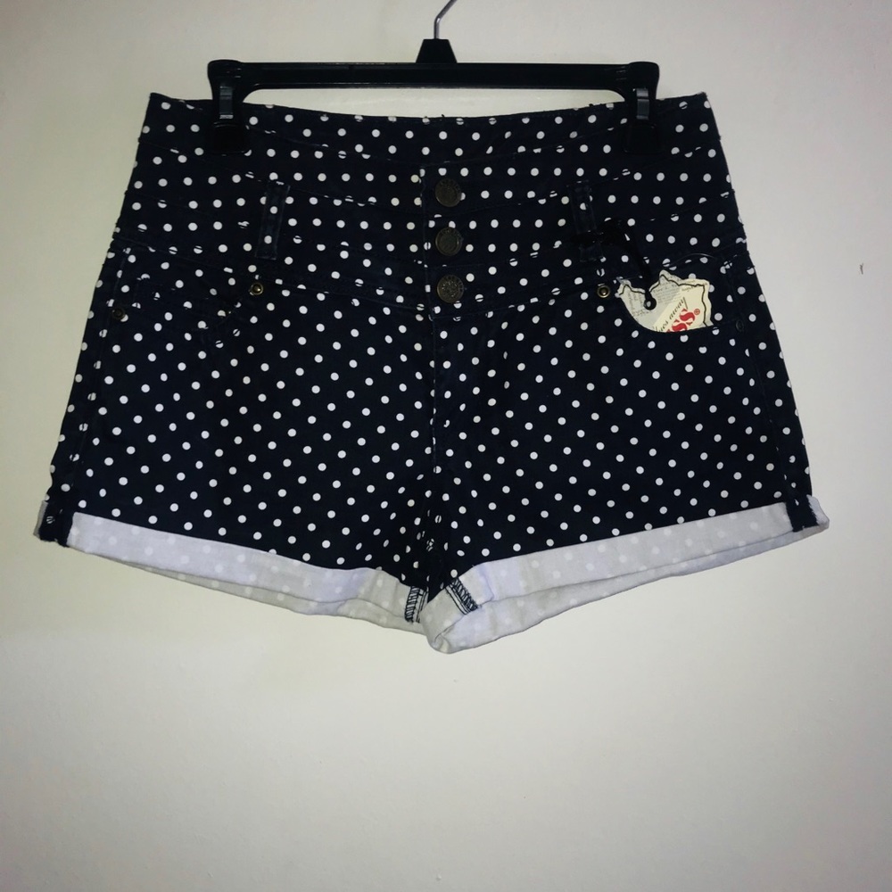 NAVY BLUE AND WHITE POLKA DOT SHORTS